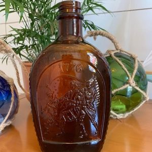 LOG CABIN Vintage Brown Glass 1776 Syrup Bottle